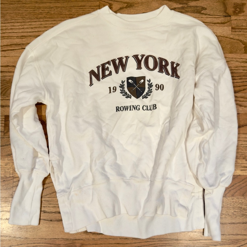 Abercrombie & Fitch White Crewneck SweaterNY Crewneck